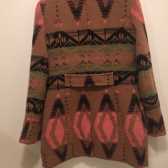 D.E.P.T. Women's Native Inspired Coat NWOT Size XL - Picture 7 of 10